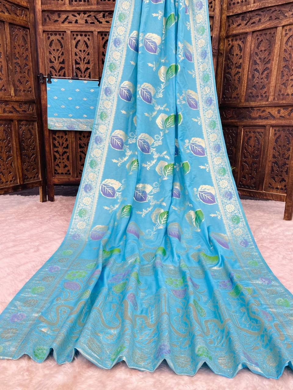 Demesne Sky Banarasi Dola Silk Saree With Scintillating Blouse Piece