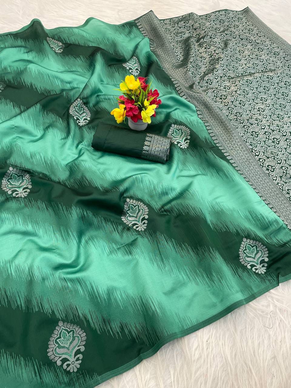 Propinquity Turquoise Soft Silk Saree With Zephyr Blouse Piece