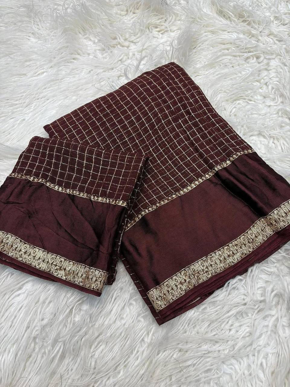 Nebula Brown Banarasi Viscose Silk Saree With Lissome Blouse Piece