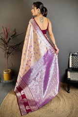 Enticing Beige Kanjivaram Silk Saree With Demanding Blouse Piece
