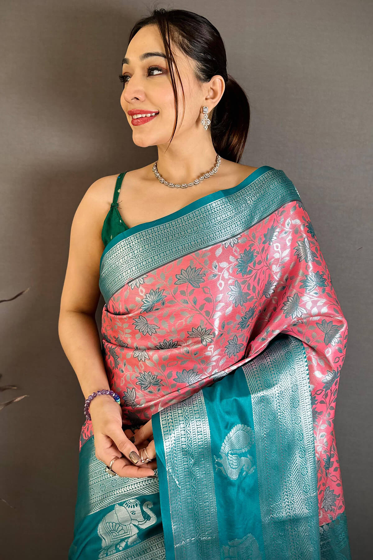 Lagniappe Peach Kanjivaram Silk Saree With Piquant Blouse Piece