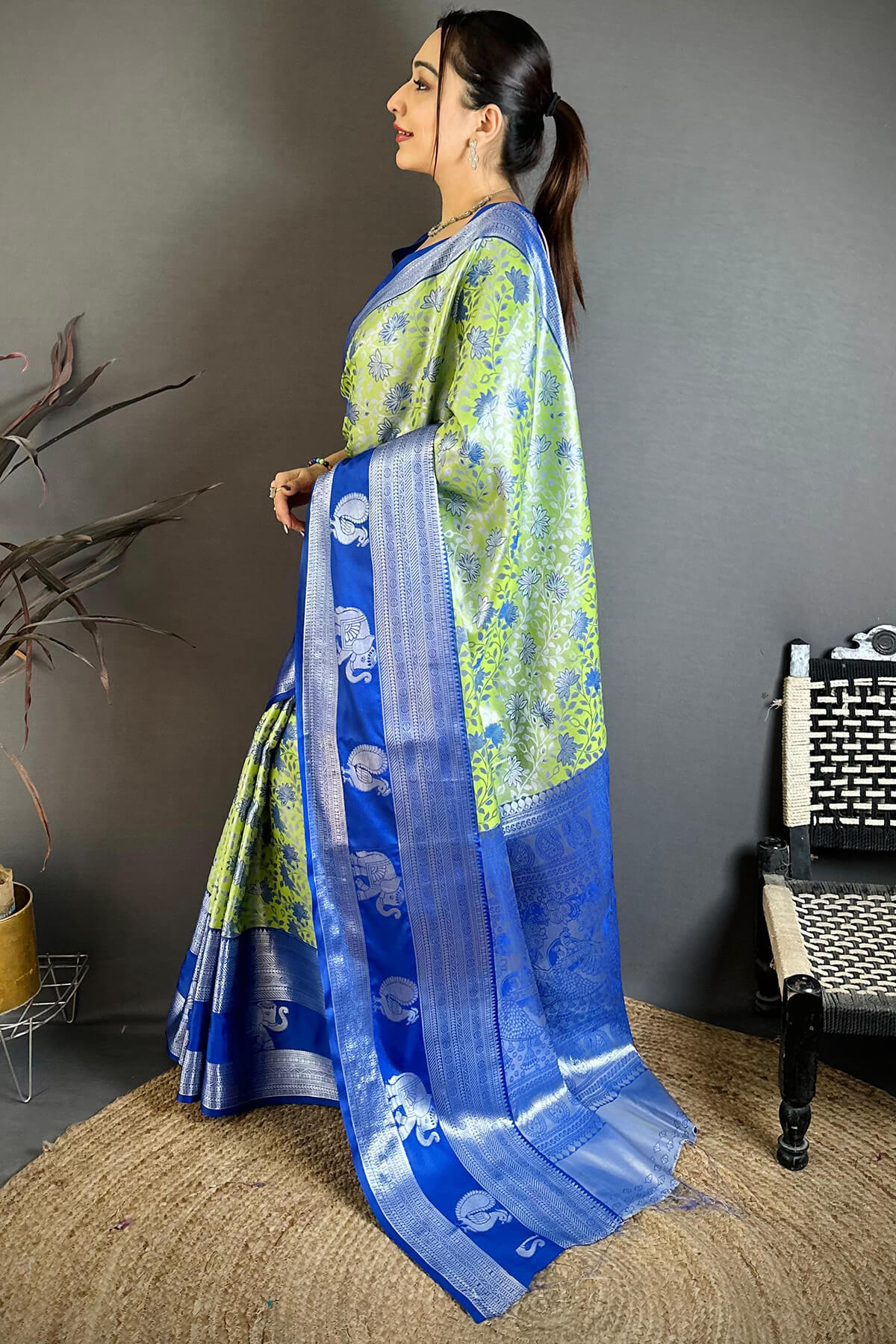 Blissful Pista Kanjivaram Silk Saree With Tremendous Blouse Piece