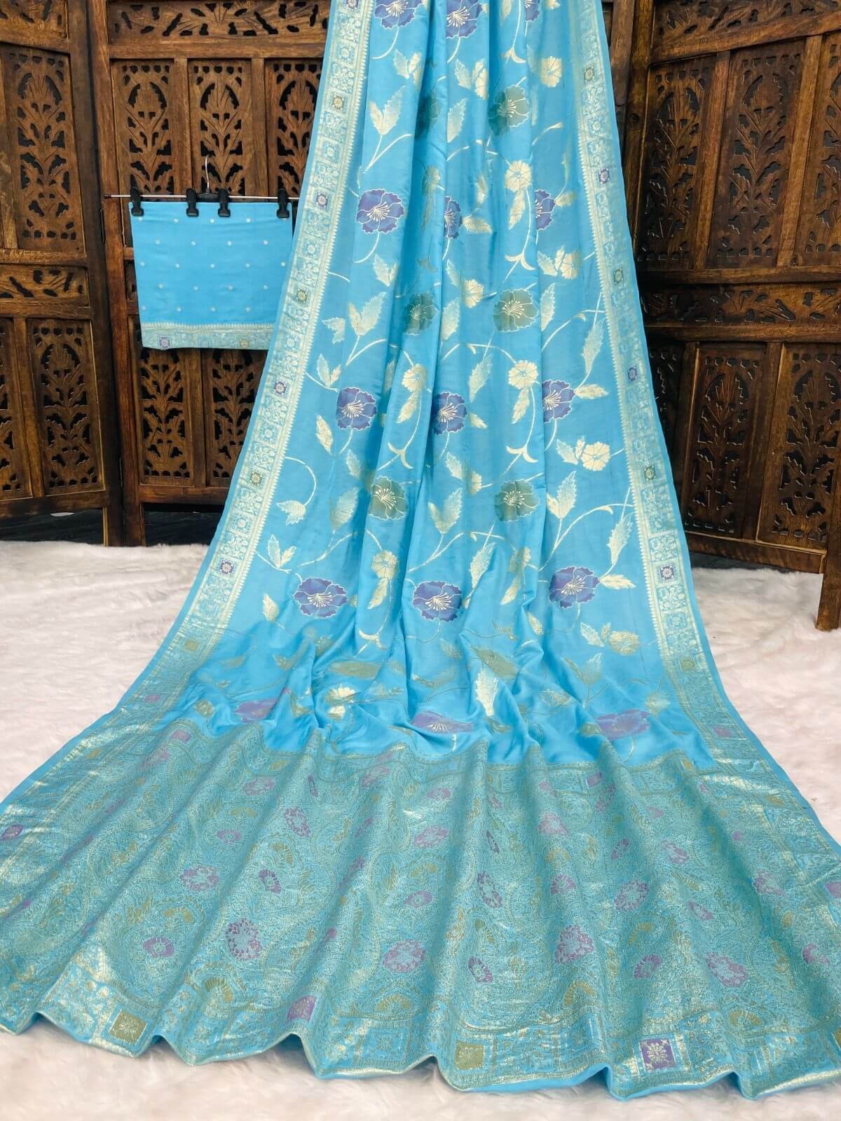 Demesne Sky Banarasi Dola Silk Saree With Sizzling Blouse Piece