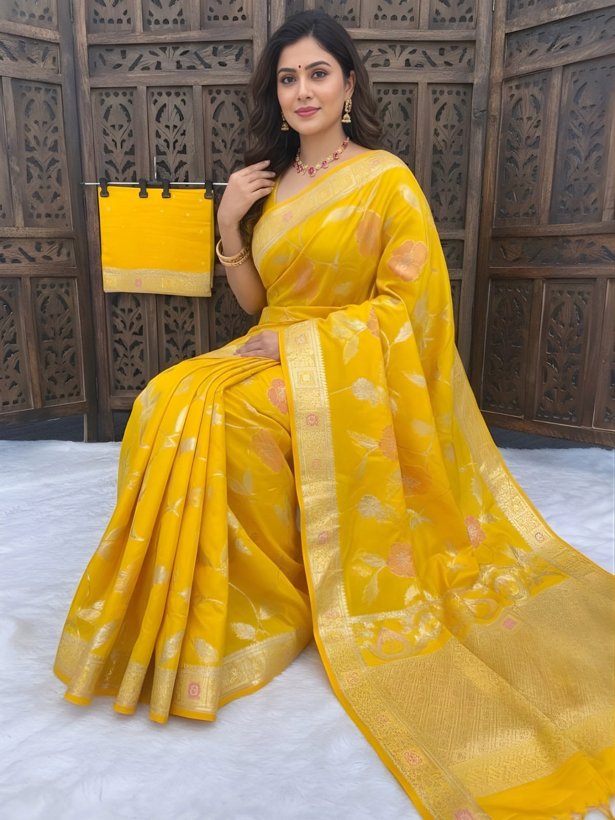 Incomparable Yellow Banarasi Dola Silk Saree With Vivacious Blouse Piece