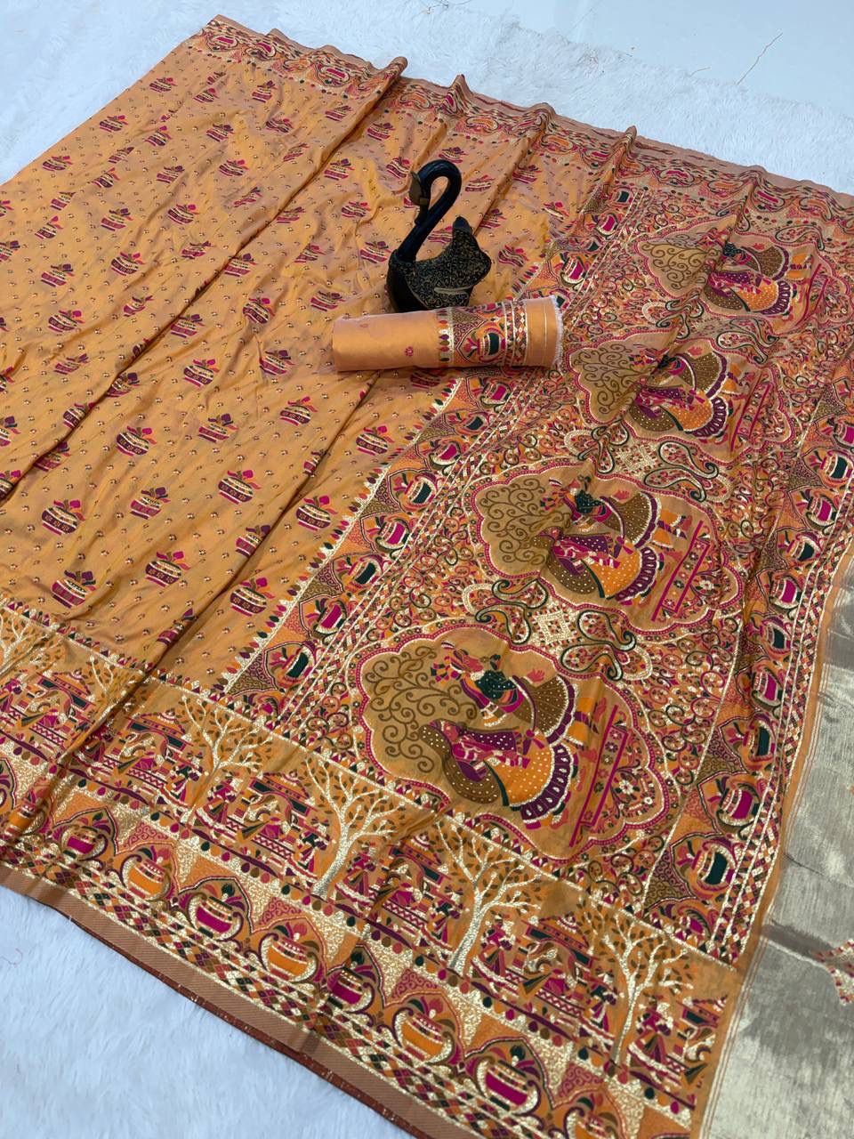 Scintillating Yellow Pashmina Saree With Smart Blouse Piece