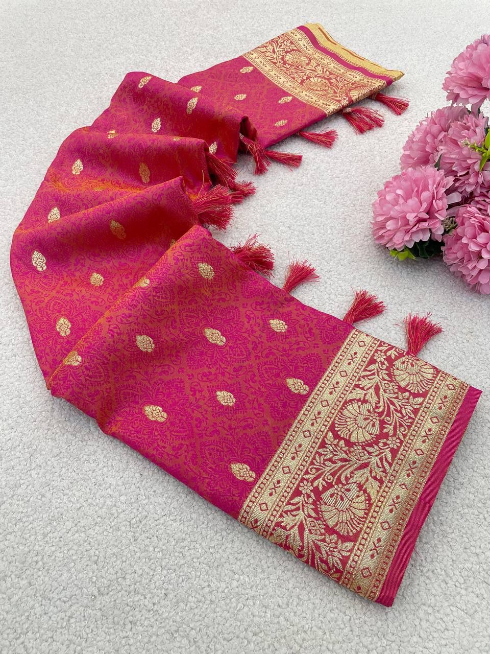 Aplomb Dark Pink Pure Zari Weaving Banarasi Silk Saree With Flattering Blouse Piece