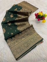 Luxuriant Dark Green Soft Silk Saree With Fugacious Blouse Piece