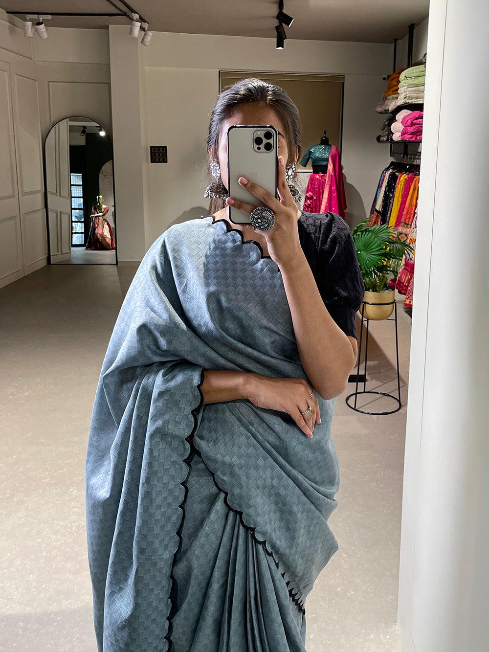 Exquisite Steel Grey Gadhwal Chex Saree with Arca Work and Lucknowi Work Blouse