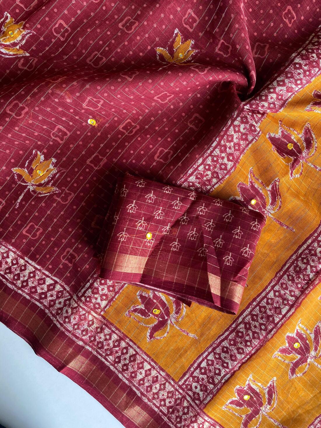 Winsome Maroon Printed Linen Silk Saree With Grandiose Blouse Piece