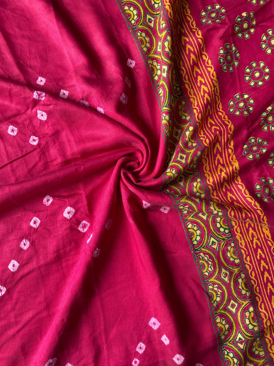 Allure Dark Pink Soft Chanderi Silk Badhani Printed Saree With Exceptional Blouse Piece