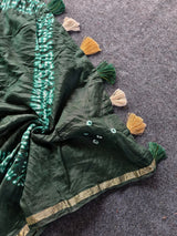 Rhapsody Dark Green Cotton Silk Bandhani Printed Saree With Engaging Blouse Piece
