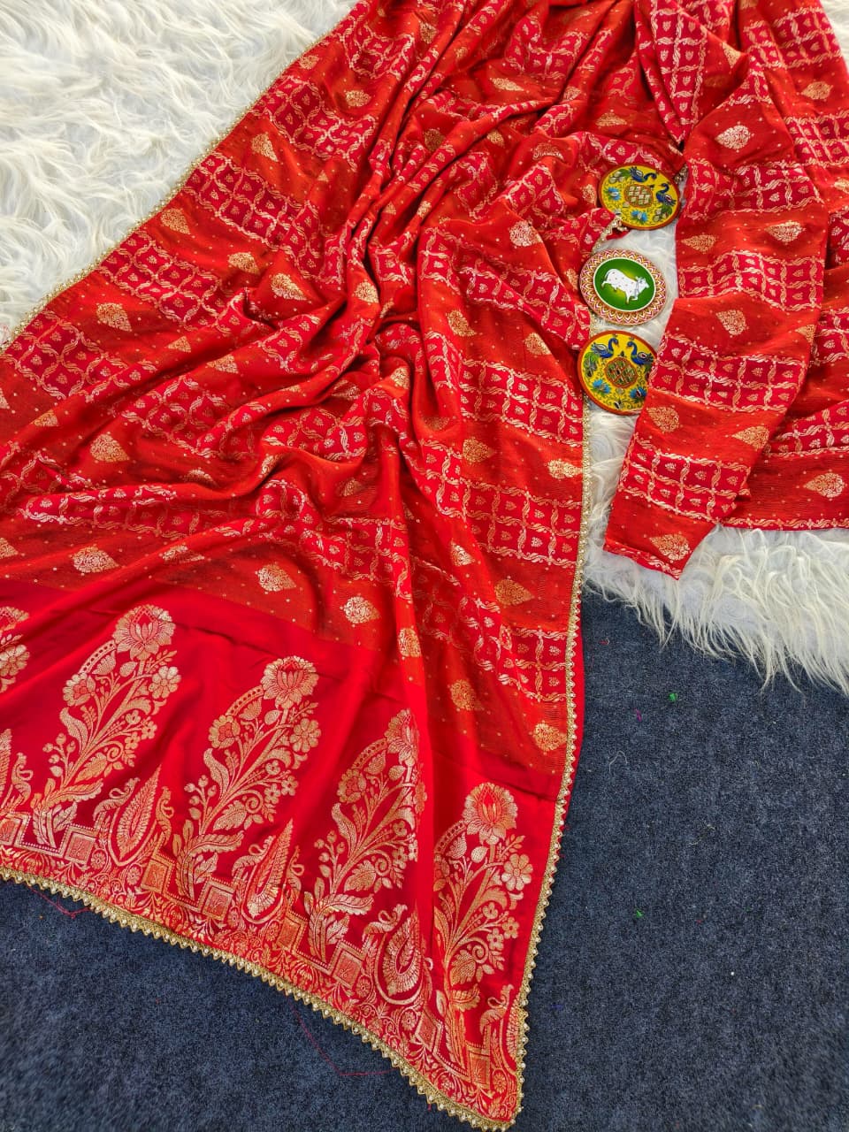 Brood Red Banarasi Dola Silk Saree With Adorable Blouse Piece