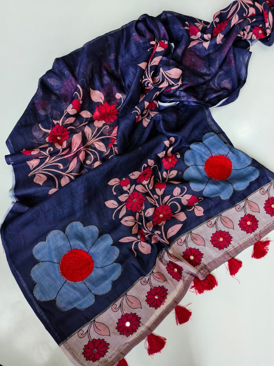 Efflorescence Navy Blue Printed Linen Silk Saree With Angelic Blouse Piece