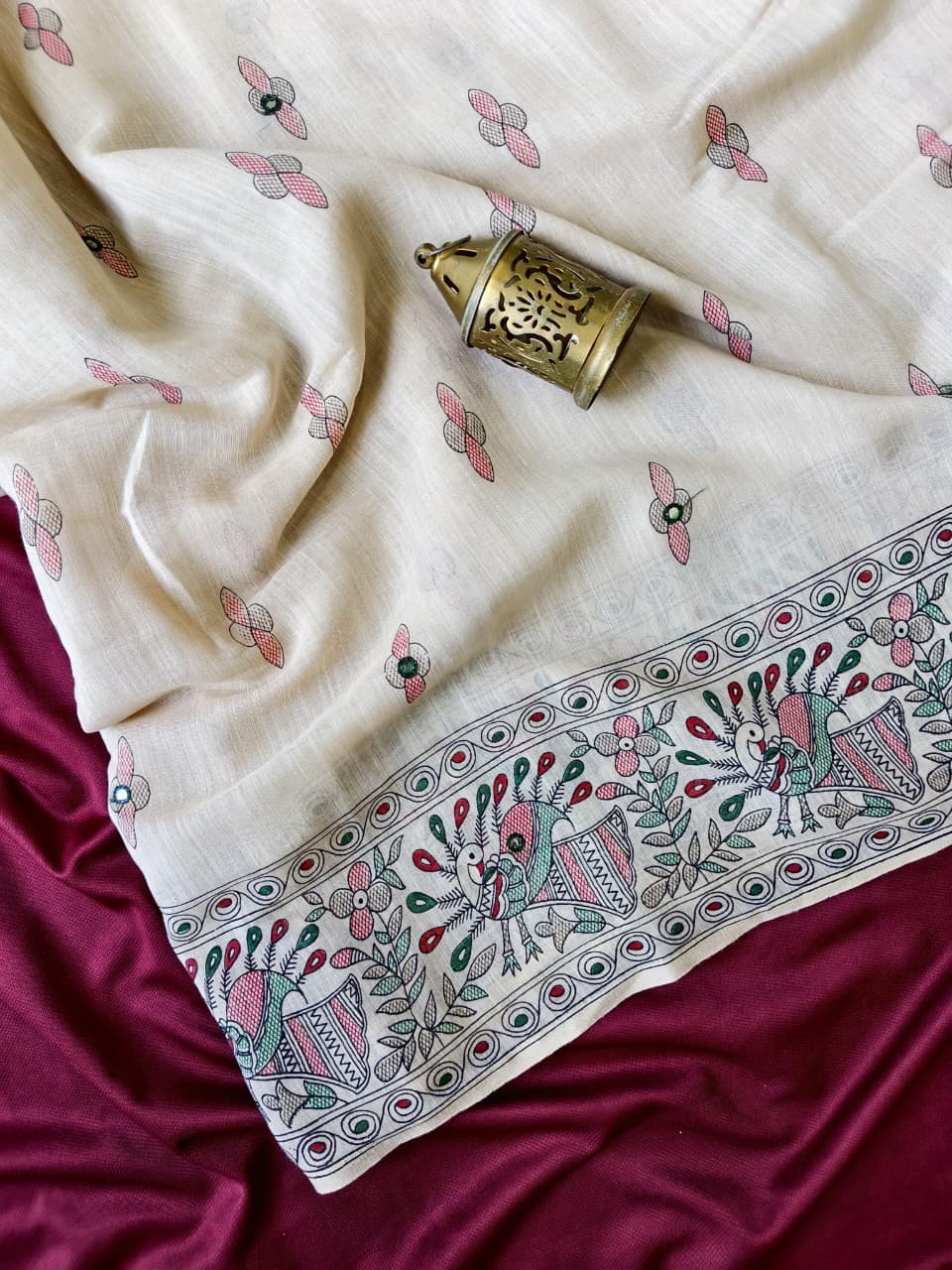 Panoply Off White Printed Linen Silk Saree With Sensational Blouse Piece