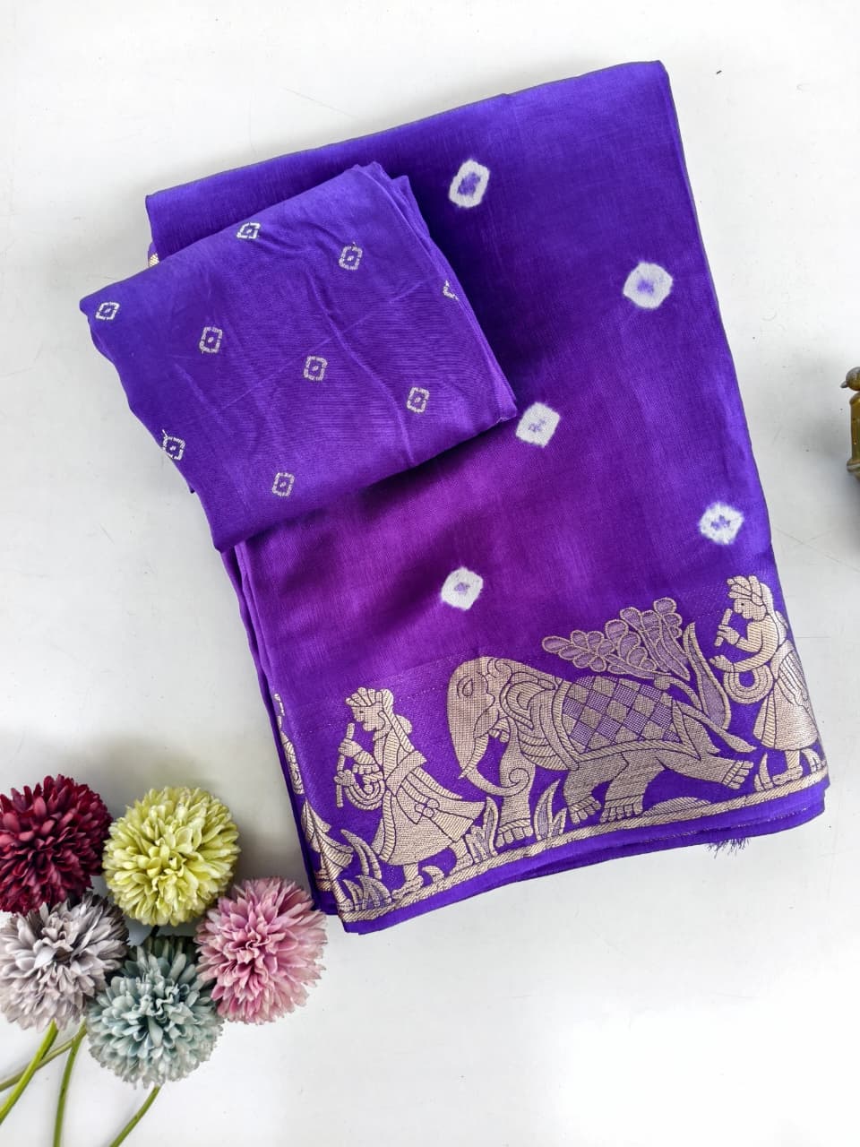 Snappy Purple Banarasi Dola Silk Saree With Propinquity Blouse Piece