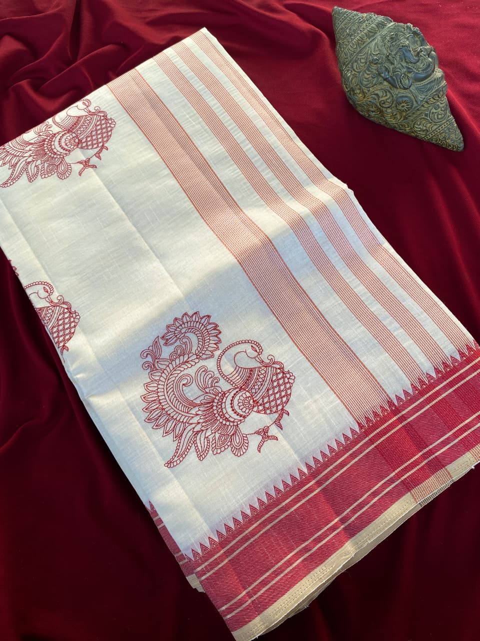 Flamboyant Off White Embroidery Work Tussar Silk Saree With Seraphic Blouse Piece