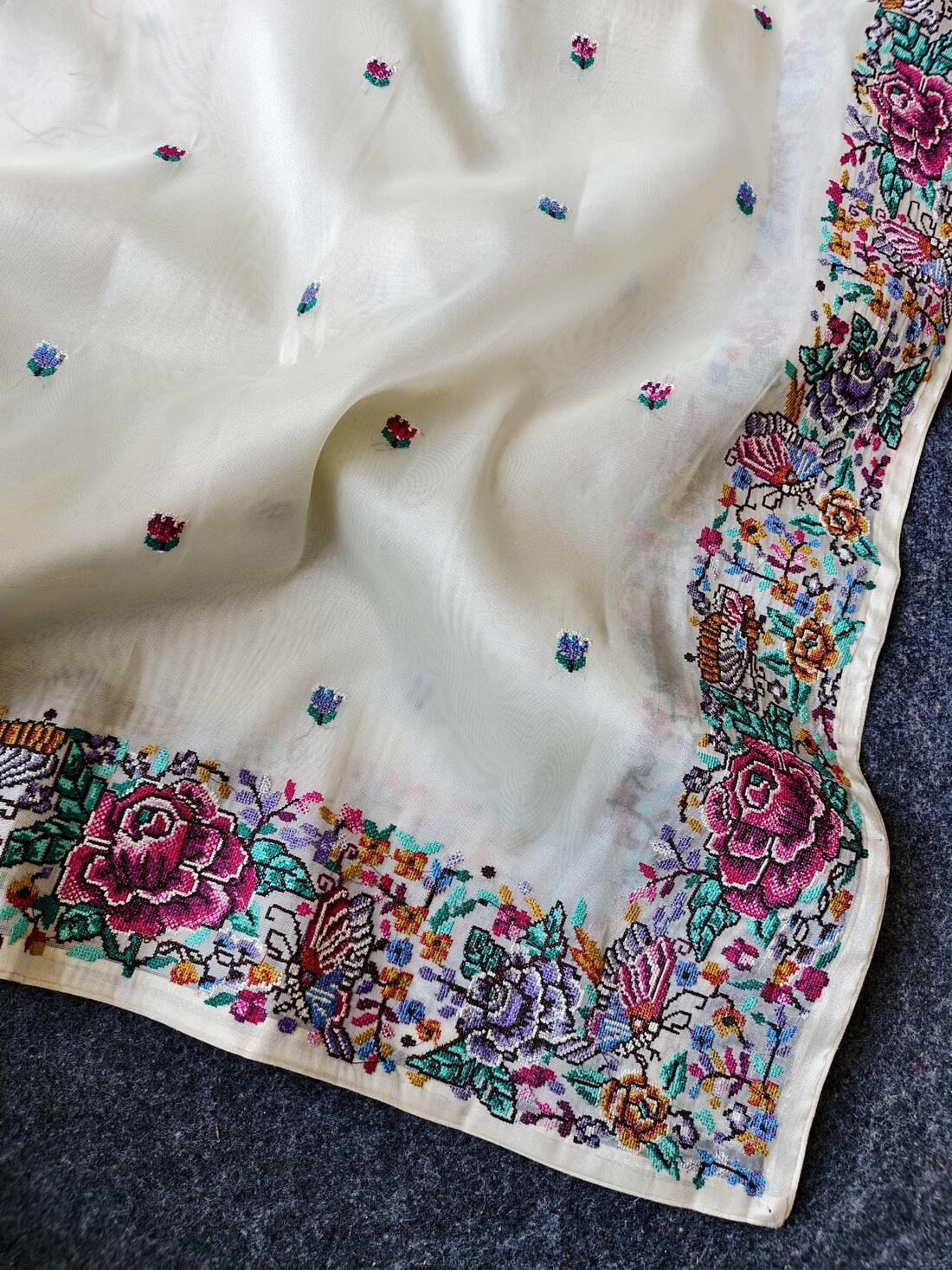 Stunner Off White Embroidery Work Tissue Silk Saree With Smashing Blouse Piece
