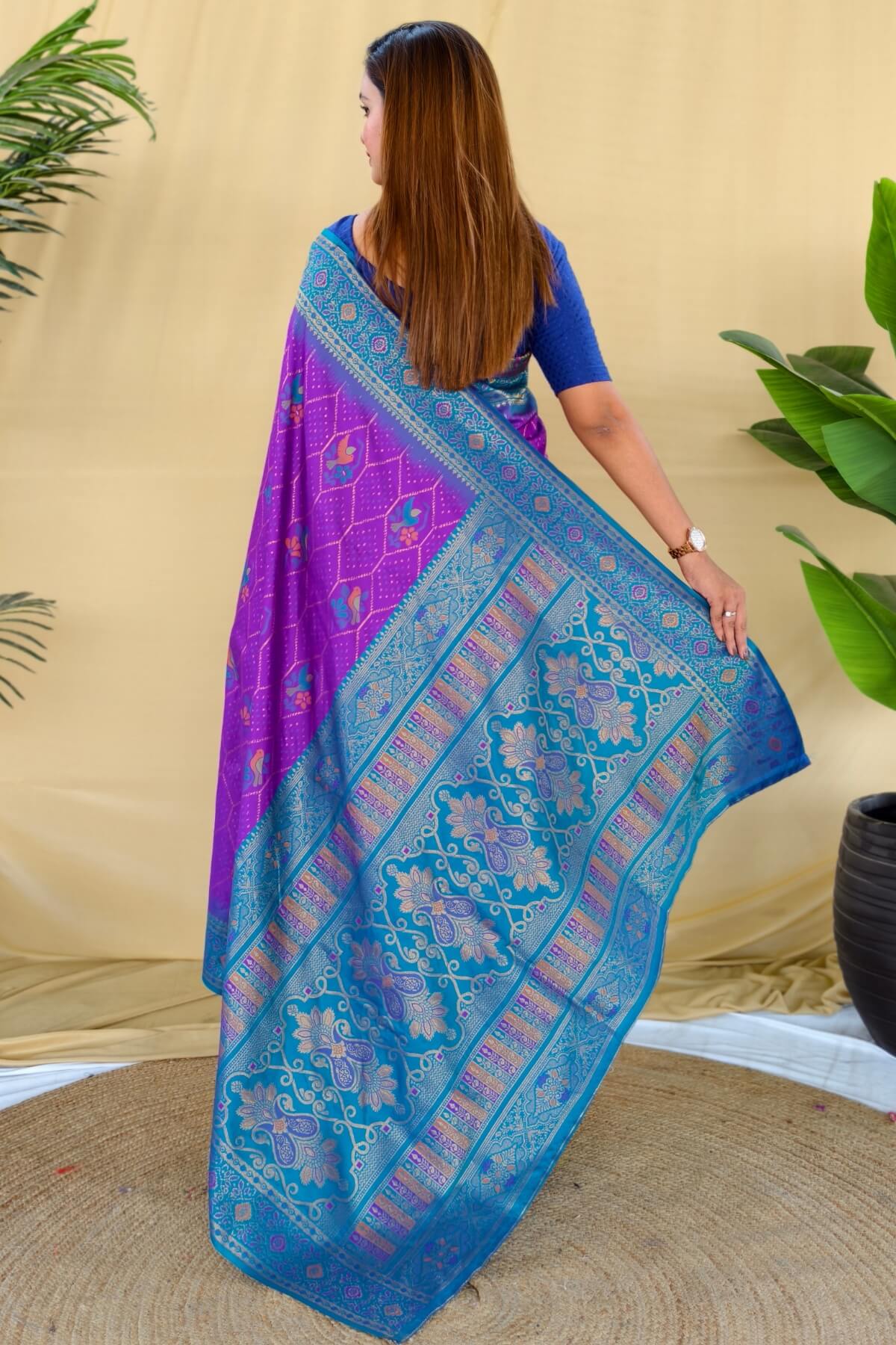 Ideal Purple Pure Zari Weaving Banarasi Silk Saree With Desuetude Blouse Piece