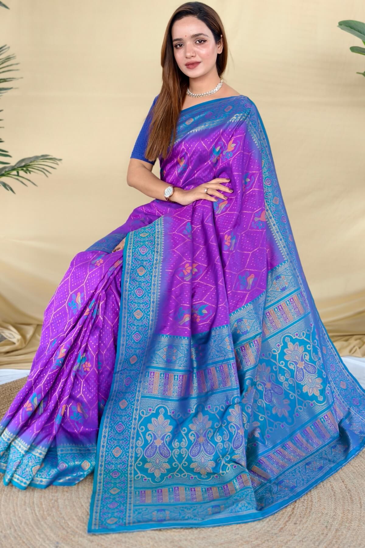 Ideal Purple Pure Zari Weaving Banarasi Silk Saree With Desuetude Blouse Piece
