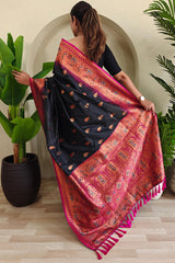 Symmetrical Black Soft Banarasi Silk Saree With Verdant Blouse Piece