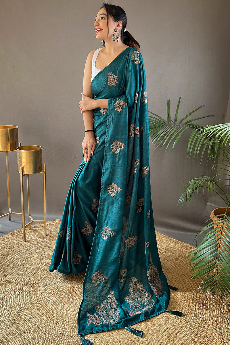 Enigmatic Rama Embroidery Work Soft Silk Saree With Pulsating Blouse Piece