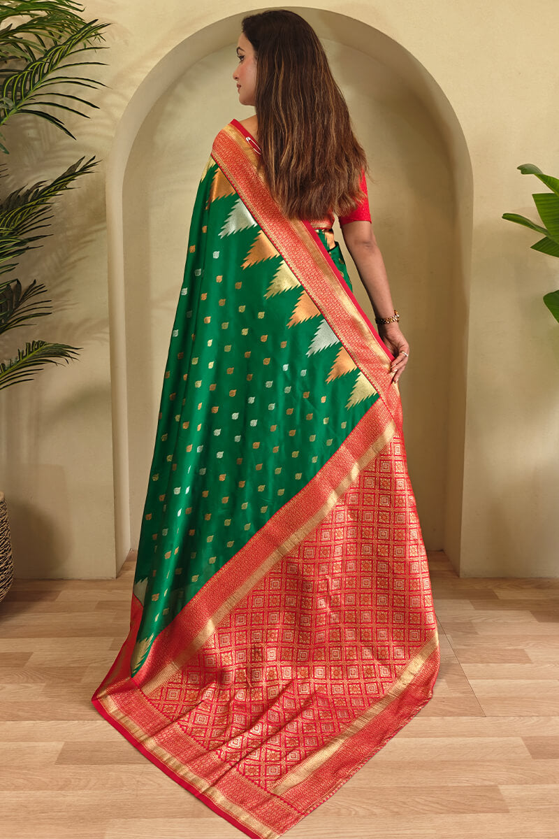 Precious Green Soft Banarasi Silk Saree With Elegant Blouse Piece