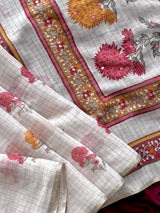 Symmetrical Off White Printed Linen Silk Saree With Luxuriant Blouse Piece