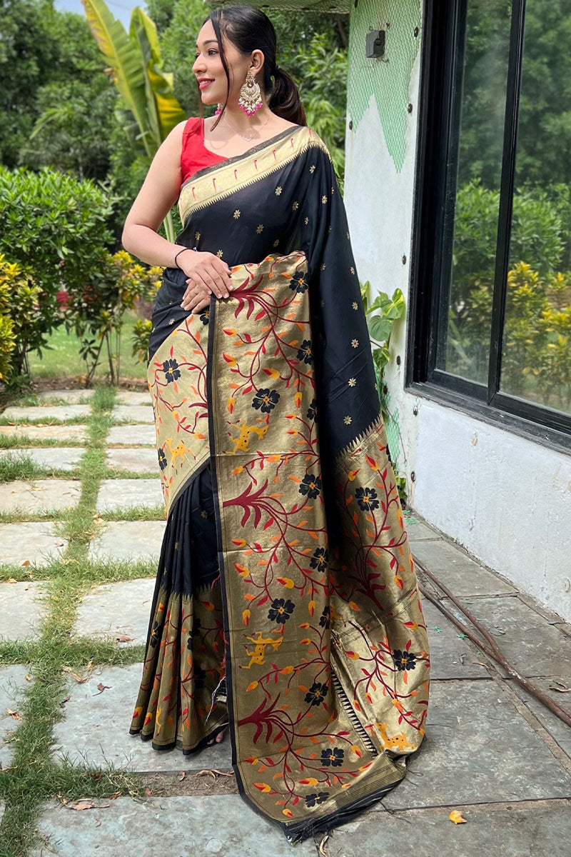 Pretty Black Paithani Silk Saree With Sizzling Blouse Piece
