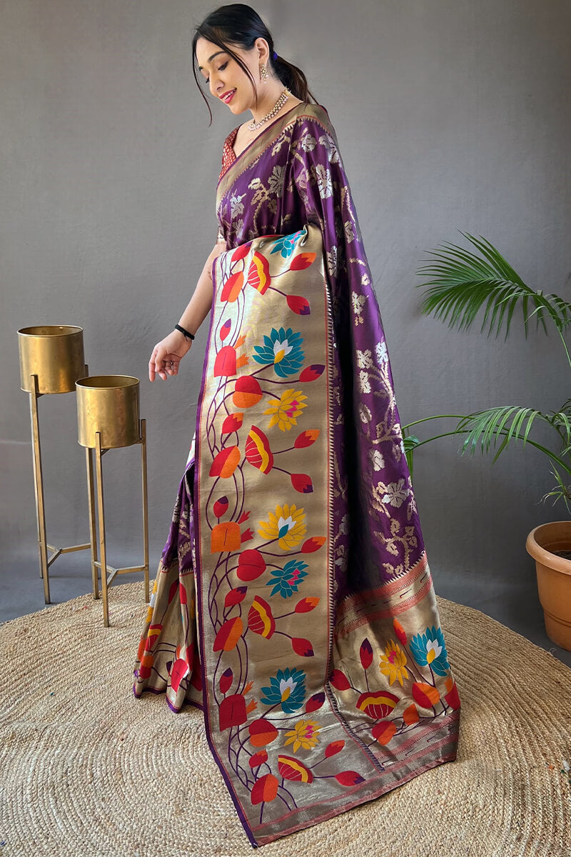 Skinny Purple Paithani Silk Saree With Gratifying Blouse Piece