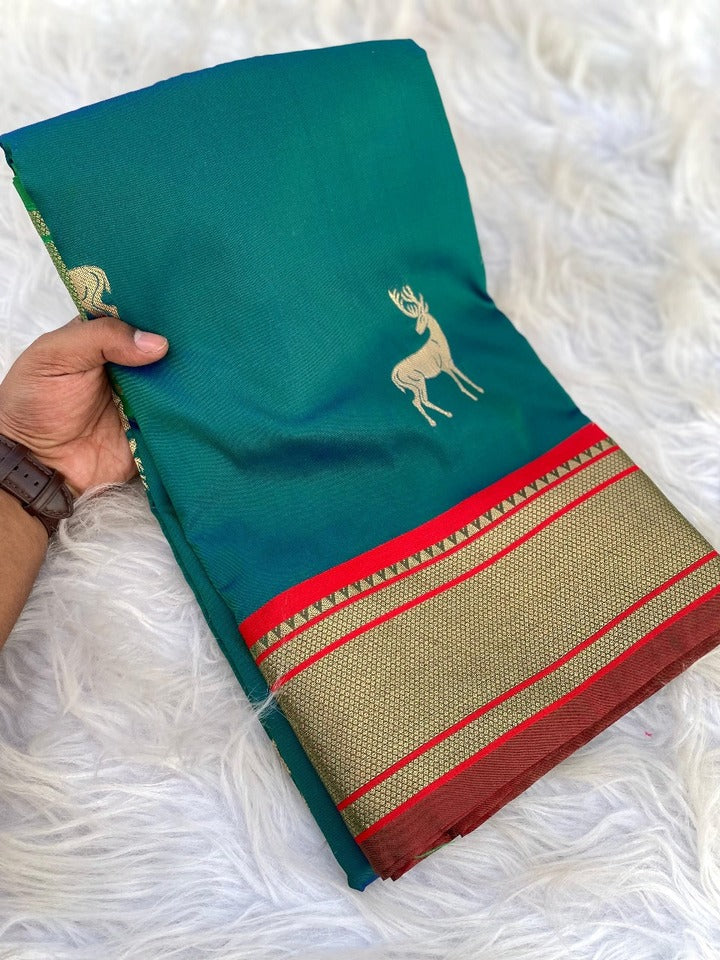 Ornate Rama Pure Zari Weaving Banarasi Silk Saree With Majesty Blouse Piece