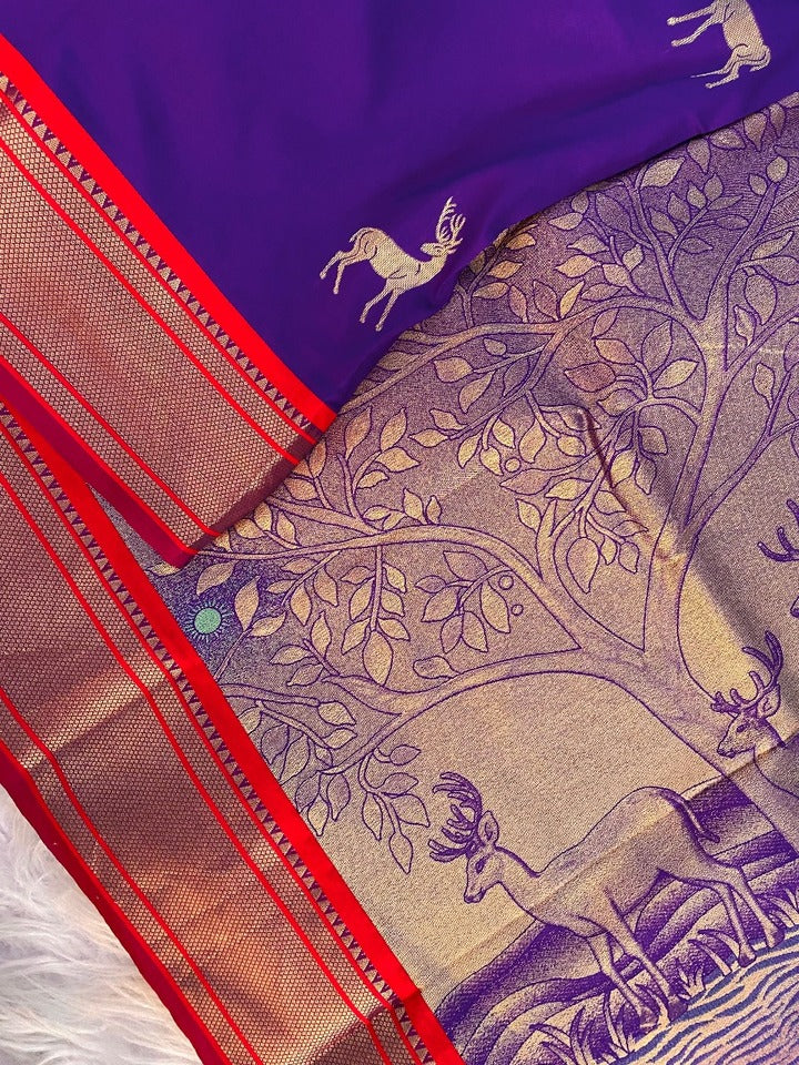 Pretty Royal Blue Pure Zari Weaving Banarasi Silk Saree With Transcendent Blouse Piece