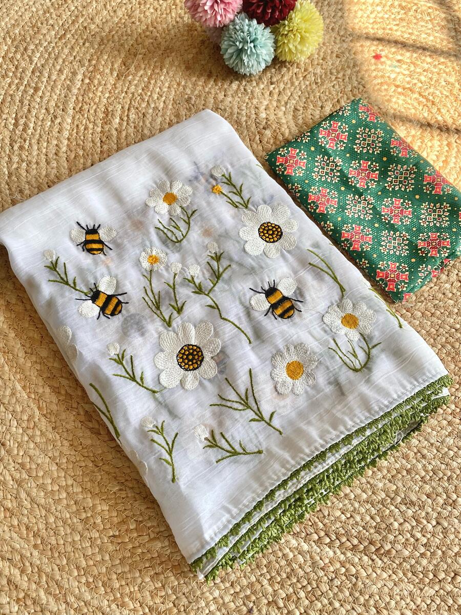 Ephemeral Off White Embroidery Work Crush Silk Saree With Mellifluous Blouse Piece