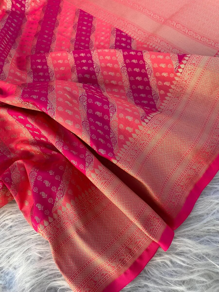 Pleasant Dark Pink Soft Banarasi Silk Saree With Beauteous Blouse Piece