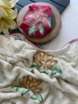 Comely Beige Handwork Crush Chiffon Silk Saree With Eloquence Blouse Piece