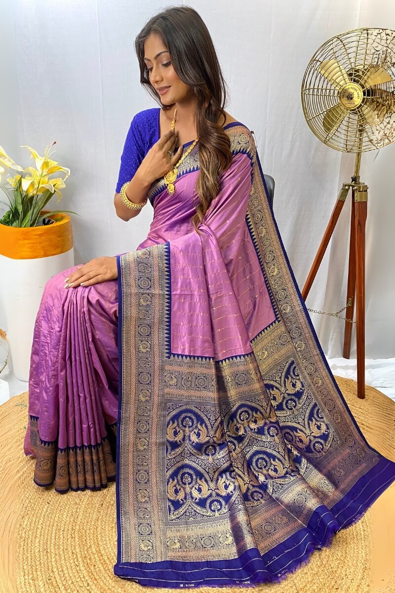 Excellent Lavender Soft Banarasi Silk Saree With Desuetude Blouse Piece