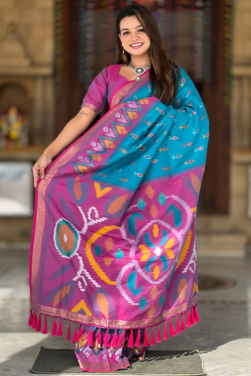 Jubilant Firozi Soft Banarasi Silk Saree With Verdant Blouse Piece