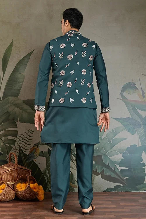 Traditional Green Kurta Pajama with Stylish Open Jacket