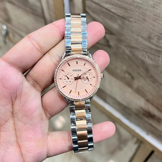 Trendy Women's Fossil Watch