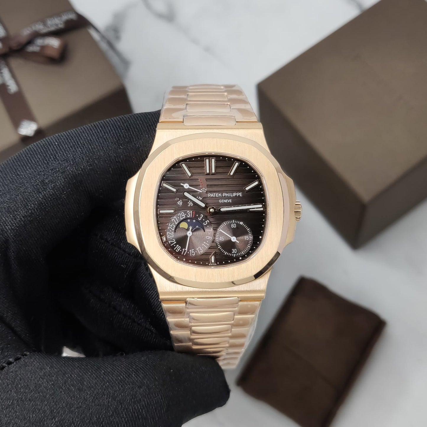 Patek Philippe Nautilus Rose Gold 5712/1R-001