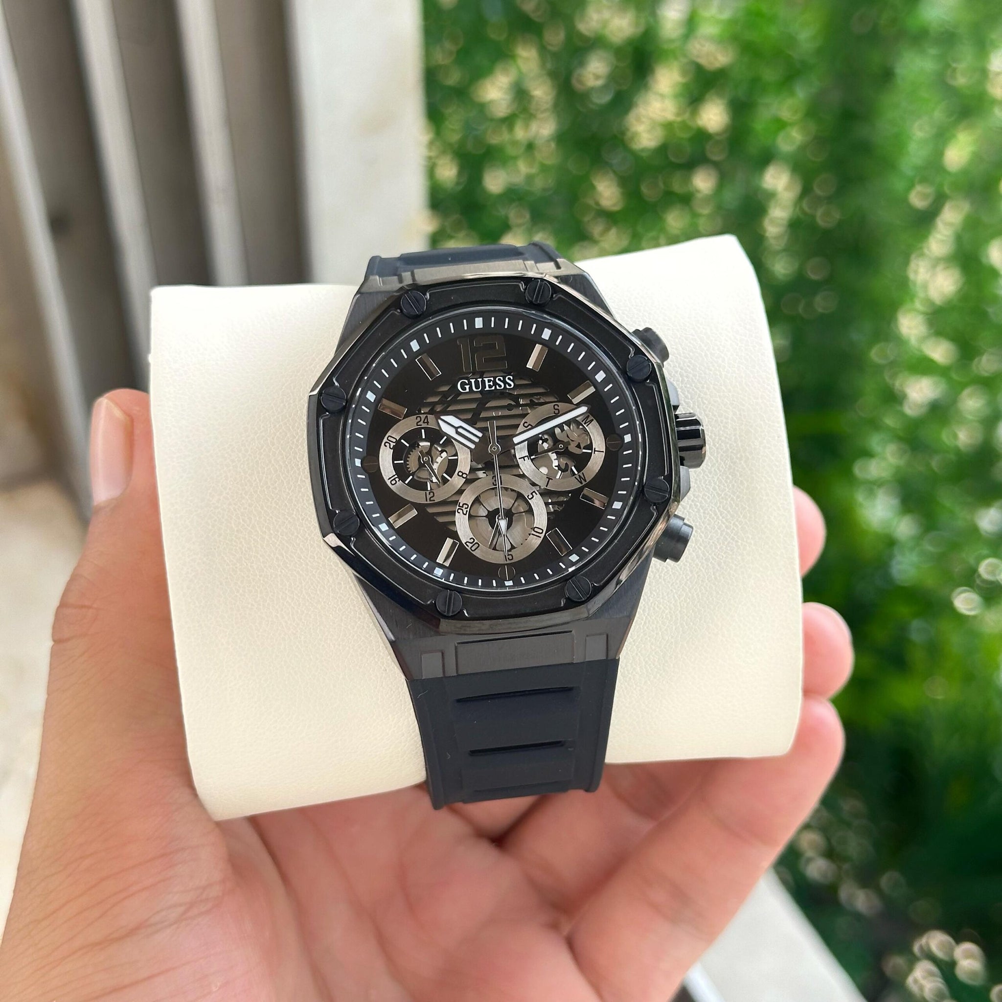 Guess Momentum Skeleton Black Dial
