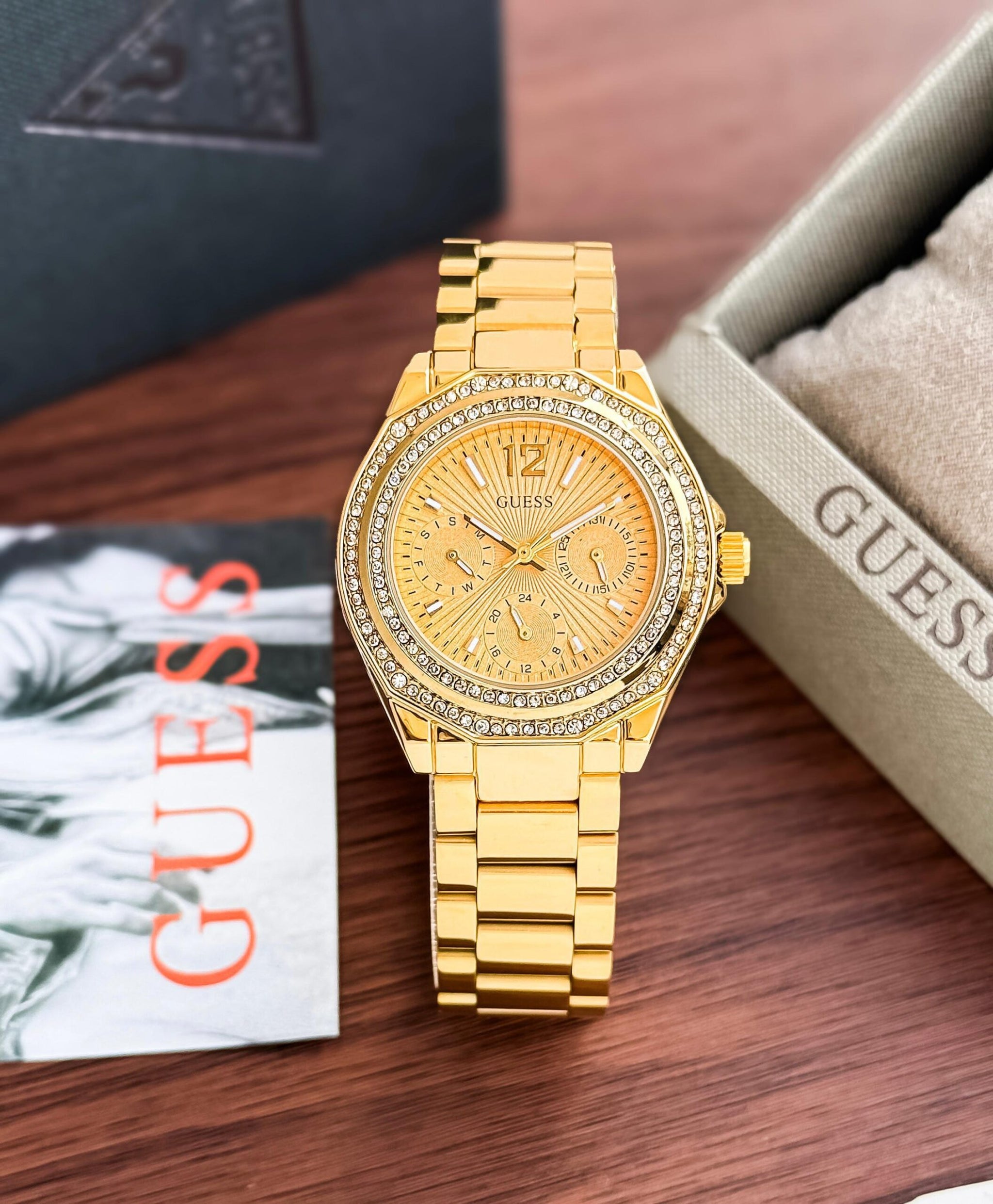 Guess Golden Dial 36mm