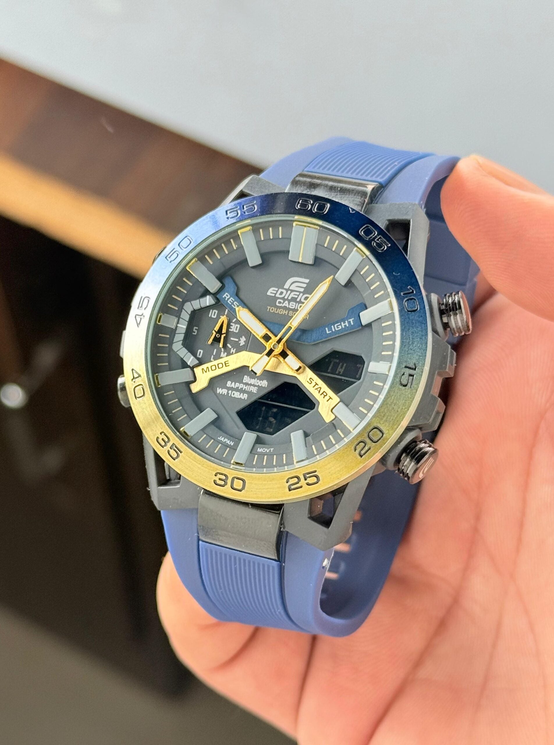 Casio Edifice ECB Sospensione Carbon Edition