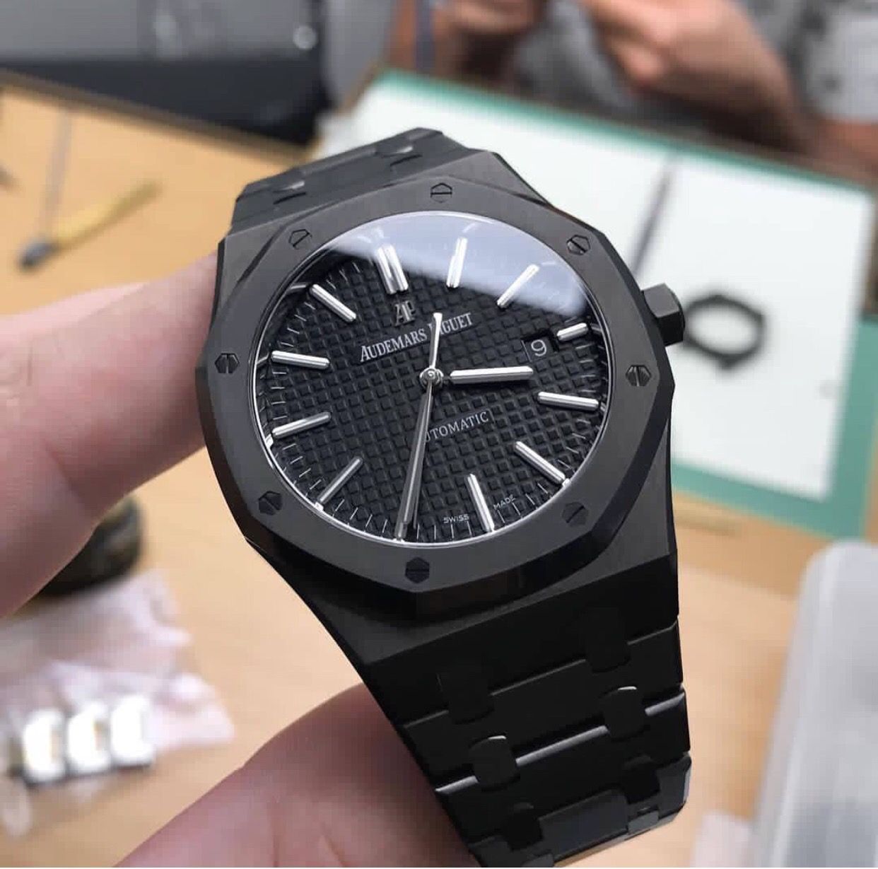 Audemars Piguet Royal Oak Full Black Edition
