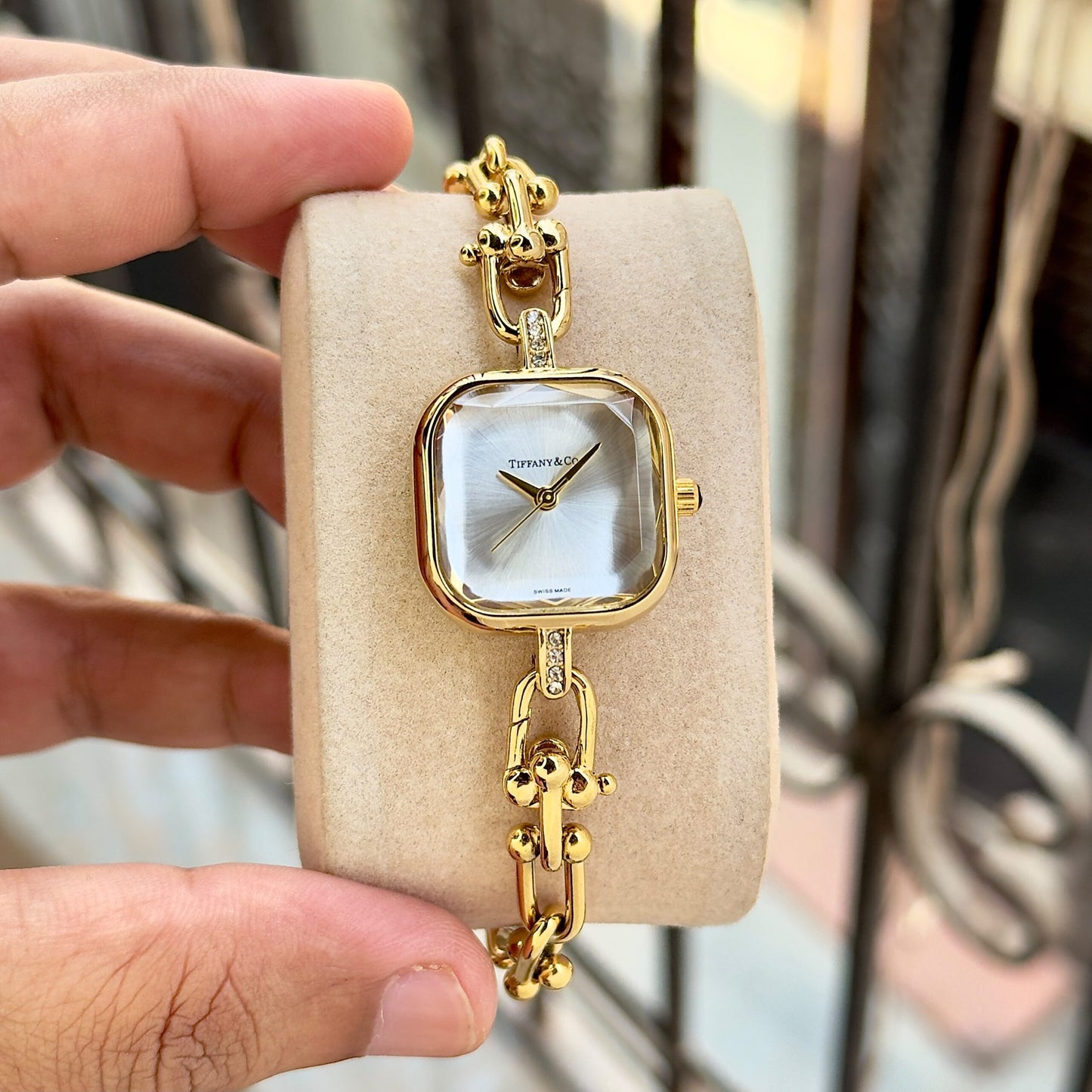 Tiffany &amp; Co. HardWear Pearl White Edition