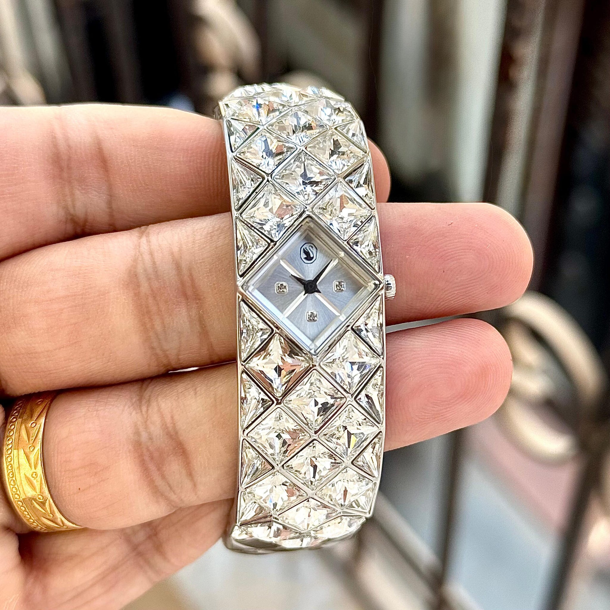 Swarovski Curiosa Crystal Bangle Silver Edition