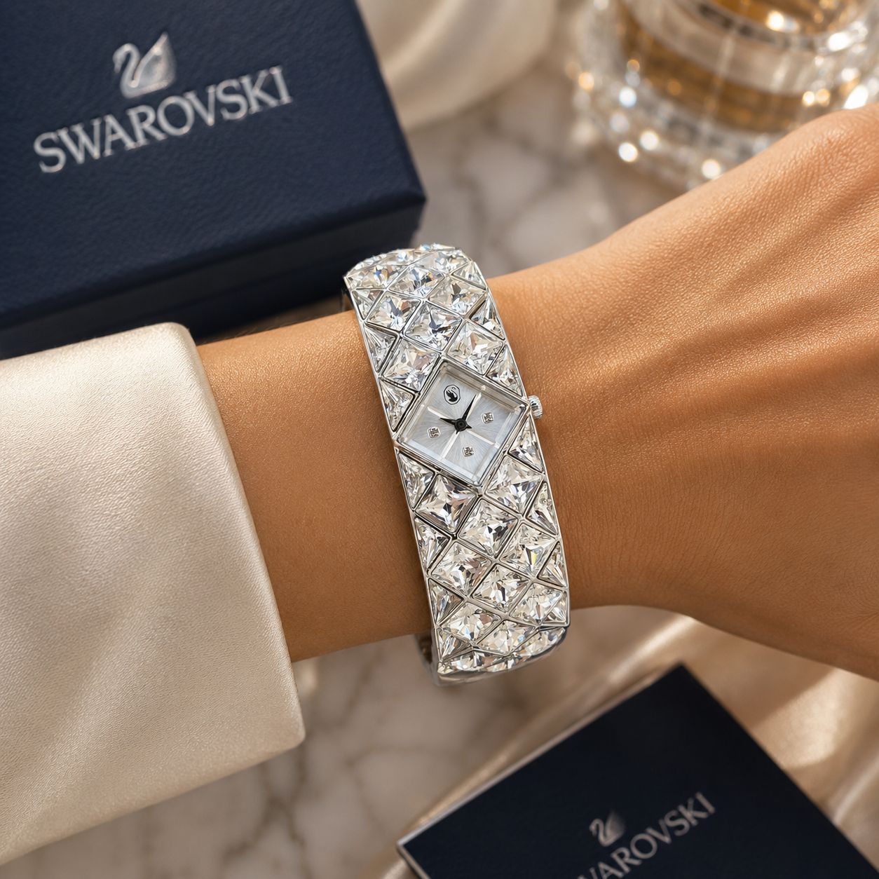 Swarovski Curiosa Crystal Bangle Silver Edition