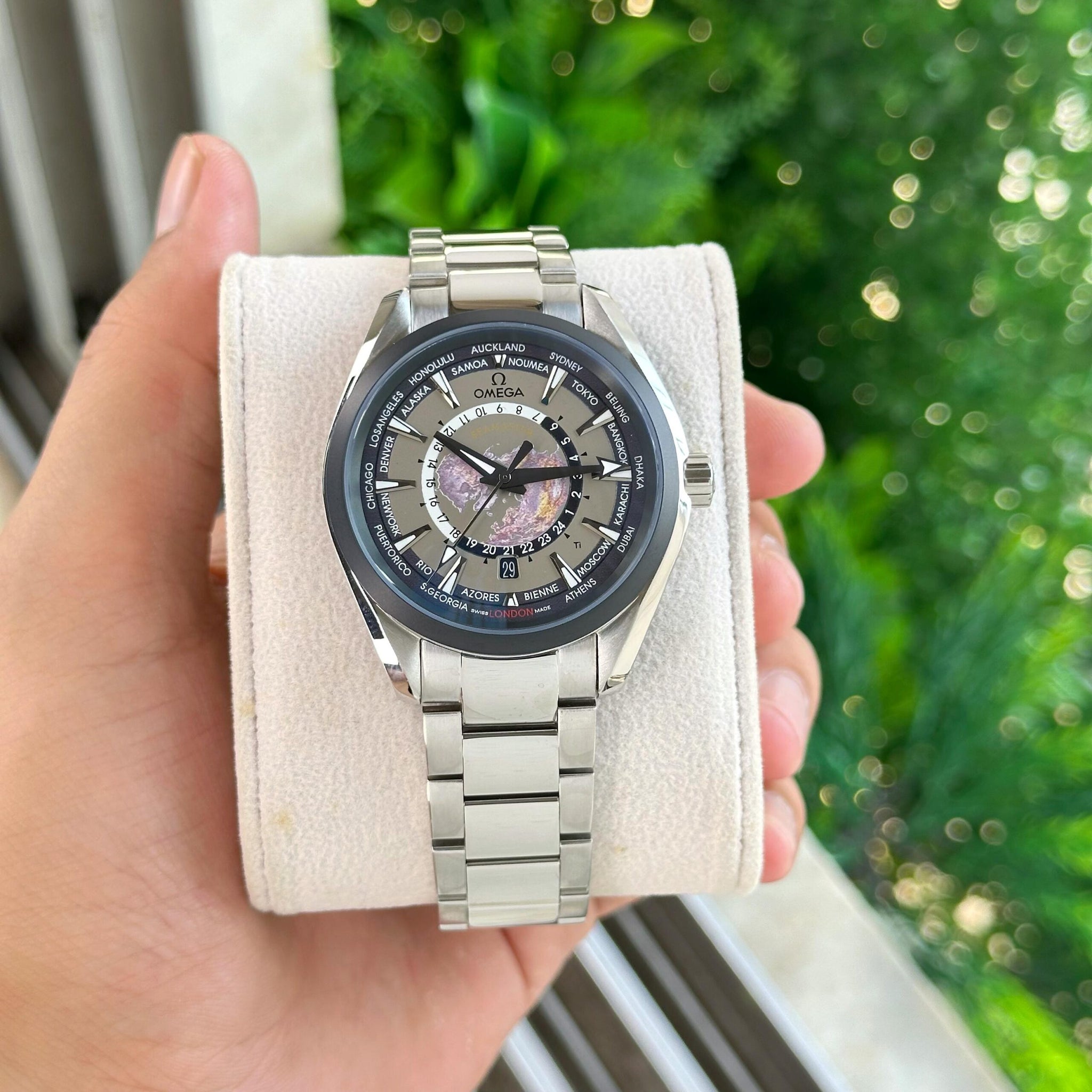 Omega Seamaster Aqua Terra Worldtimer