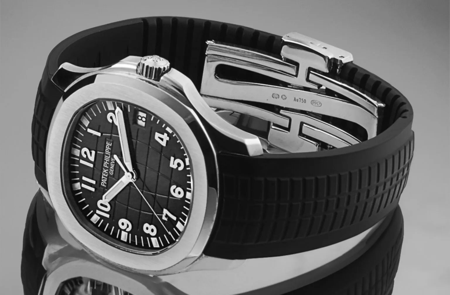 Patek Philippe Aquanaut Singapore Edition