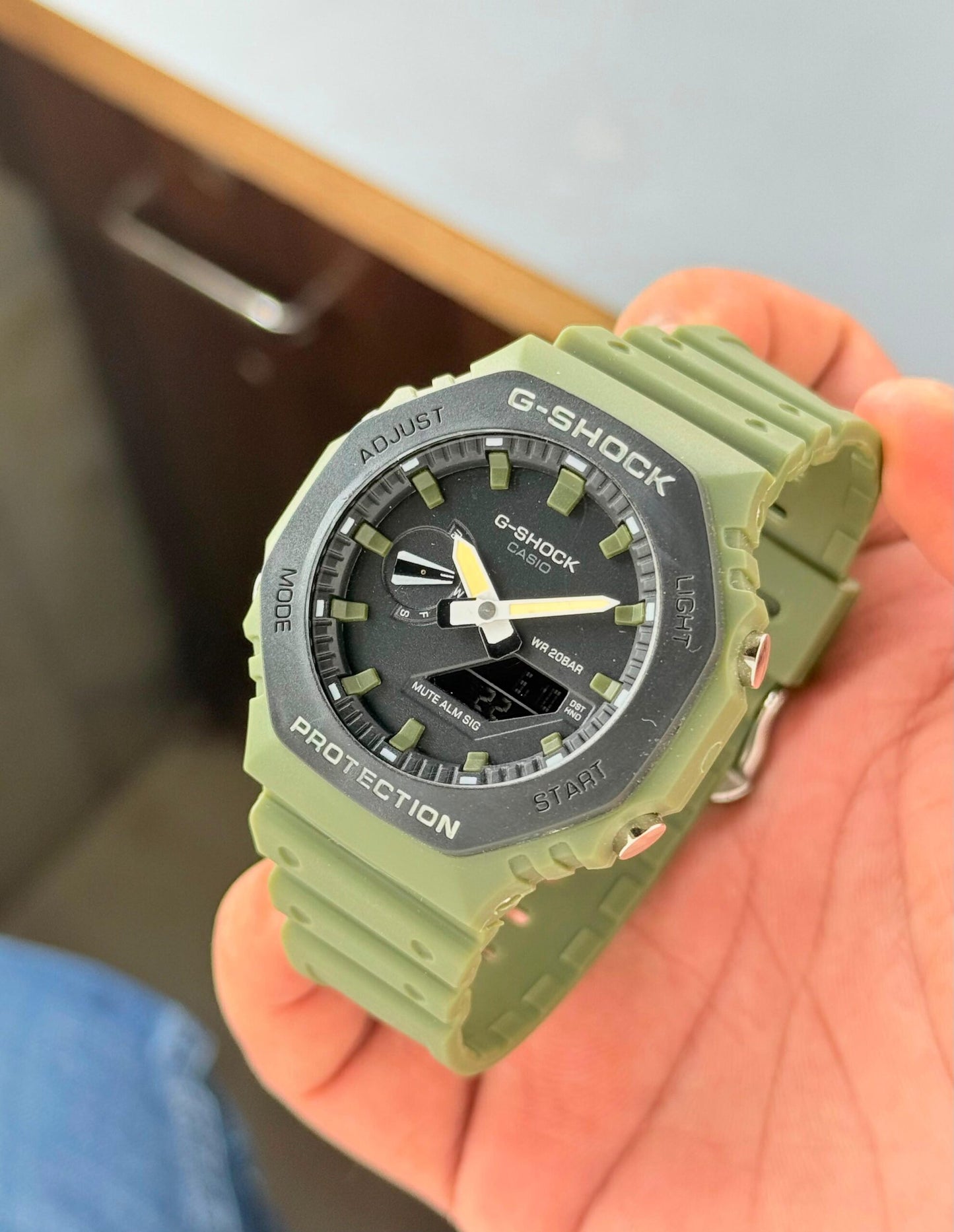 G Shock Casio GA2110SU