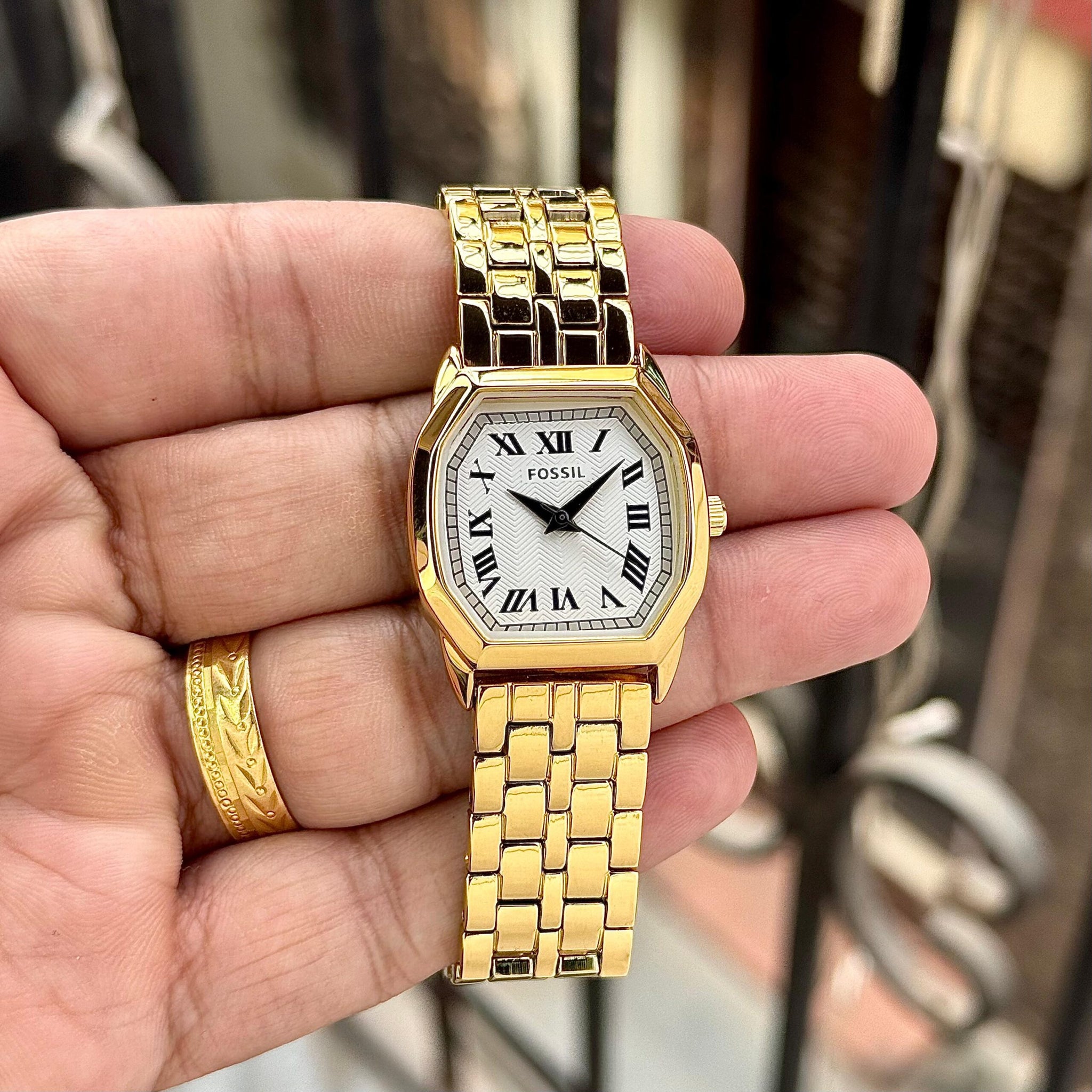 Fossil Harlow Gold Quartz